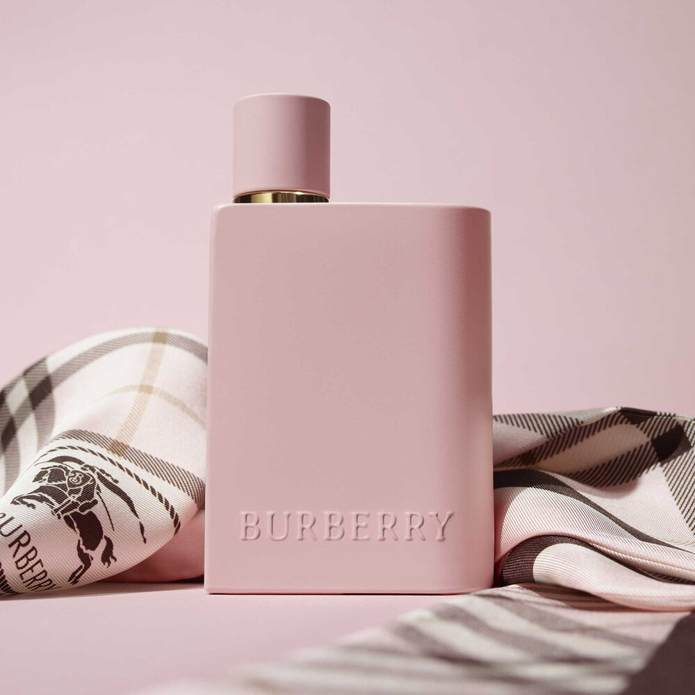 BURBERRY HER PARFUM